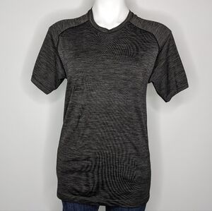 Lululemon metal vent tech short sleeve shirt S